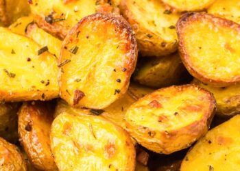 Crispy Oven Roasted Baby Potatoes
