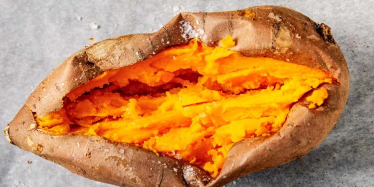 My Cantonese Mom’s Tip for Buying the Best Sweet Potatoes