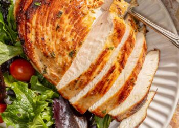 Mediterranean Chicken Marinade Recipe (3 Ingredients)