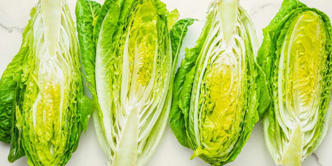 How To Wash Lettuce To Remove Dirt and Pesticides, According to Two Experts