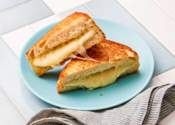 Sheet Pan Grilled Cheese Sandwiches Recipe