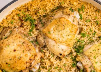 One Pot Chicken Thighs And Rice