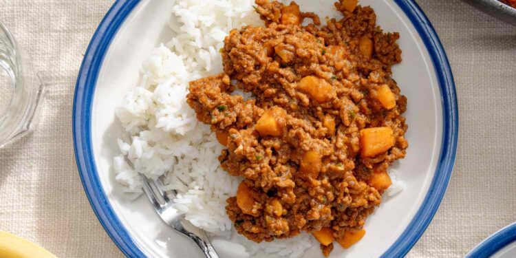 Easy Puerto Rican Picadillo (40 Minutes)