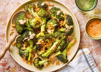 17 Best Ways To Eat Broccoli (Mains, Sides, and More)