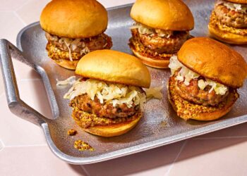 Bratwurst Sliders Recipe