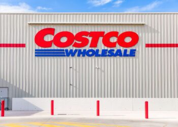 The Costco Bakery Find Fans Are Calling a 10 Out of 10