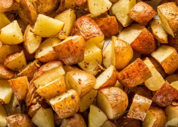 This Is the Best Temperature for Perfect Roasted Potatoes
