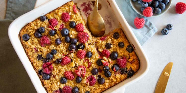 10 Recipes To Use Up a Container of Oats