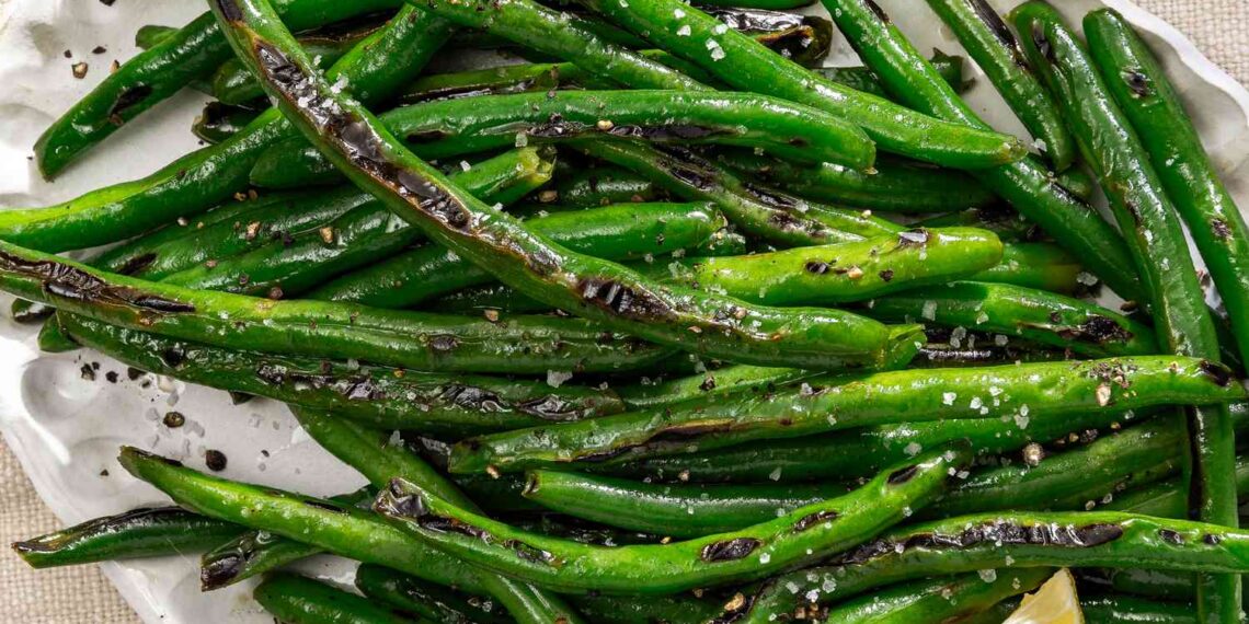 Charred Green Beans Recipe (12 Minutes, 2 Ingredients)