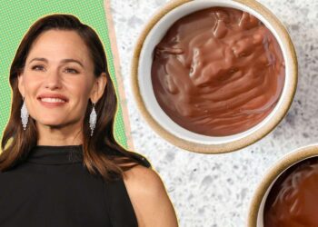 Jennifer Garner’s Favorite Chocolate Pudding Is a 5-Ingredient Wonder