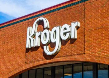 This $2.99 Kroger Freezer Find Is My Favorite Weeknight Dinner Shortcut