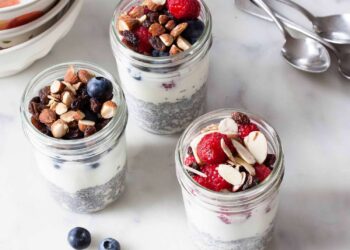 8 Protein-Rich Breakfast Recipes That Don’t Call for Eggs