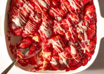 Easy Cherry Cobbler Recipe (2 Ingredients)