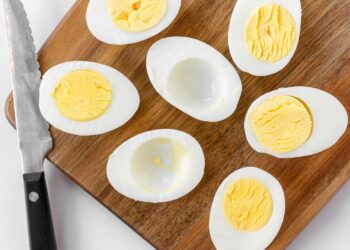 How to Store Hard Boiled Eggs So They Stay Fresh All Week