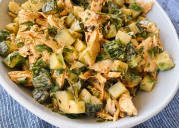 The 4-Ingredient Chicken Salad I Can’t Stop Eating
