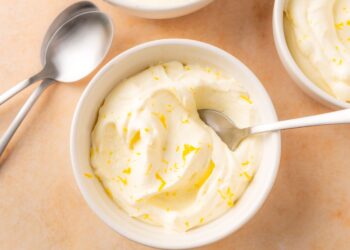 Easy Lemon Mousse Recipe (4 Ingredients, 10 Minutes)